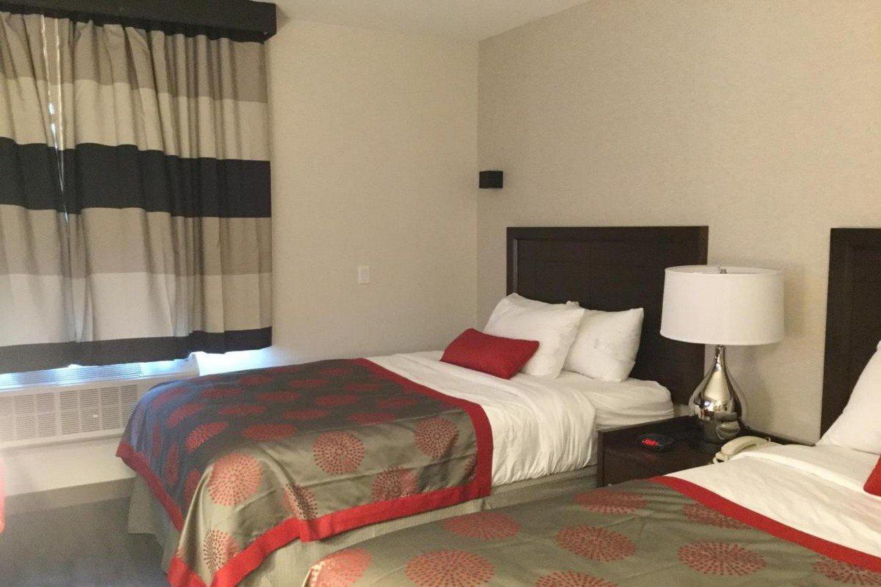 Ramada By Wyndham Bronx Terminal Hotel New York Exterior foto